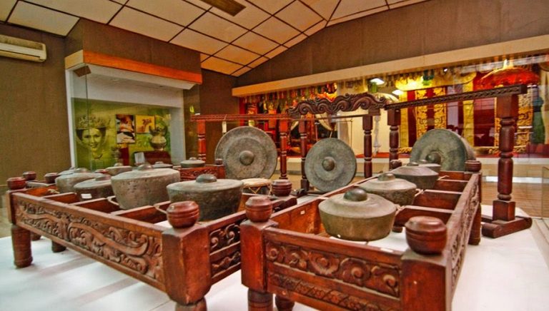 √ 4+Pengertian Museum Menurut Para Ahli Lengkap | IndonesiaStudents.com